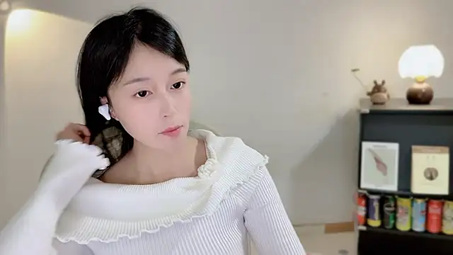 Onechestnut 现场XXX聊天