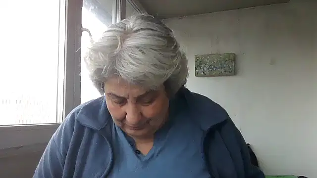 ExquisiteMature's Live XXX Chat