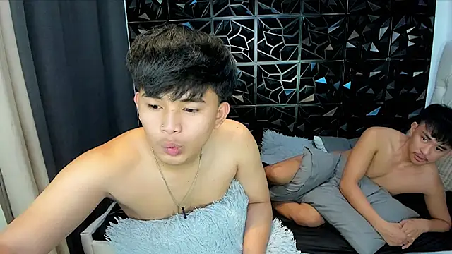 xlovercutietwink Pertunjukan Webcam