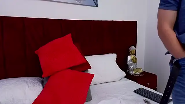 Tommas_Jhonson Adlı Modelin Web Kamerası Şovu