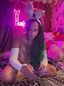 TranSexualJade95 Show in webcam