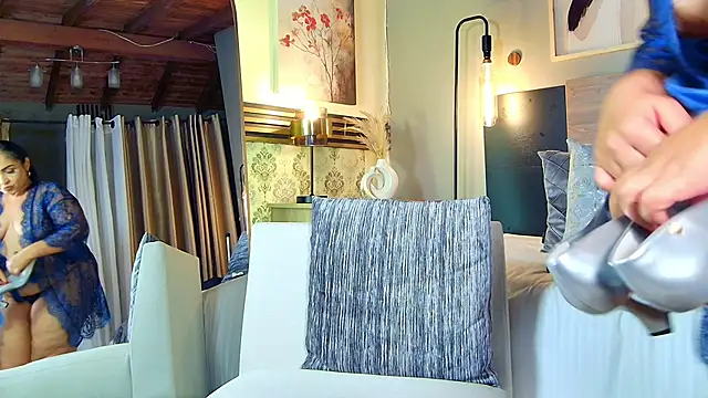 Madissononee's Webcam Show