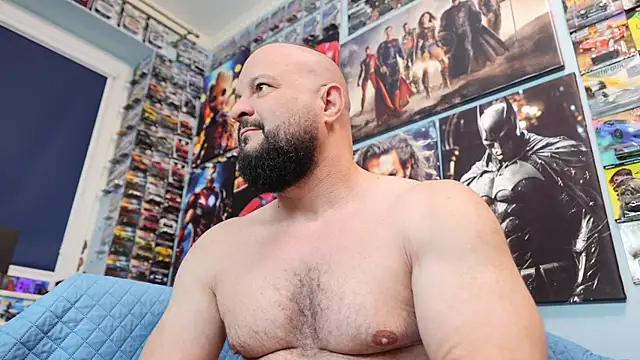 Muscle_Bear Live XXX-Chat