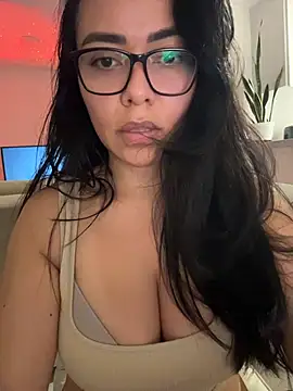 Chat XXX en directo de PetitLumiere