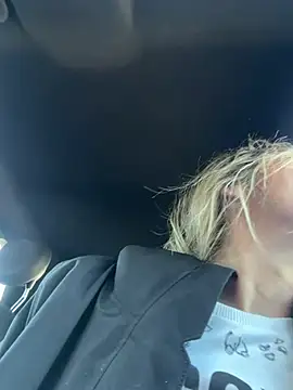 casalinga88's Live XXX Chat