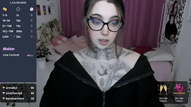 Dixi_Pixi_ Live XXX-Chat