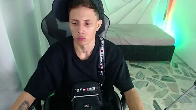 Didi_hard – webcam-show