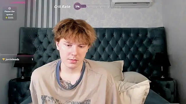 KevinMilky Pertunjukan Webcam