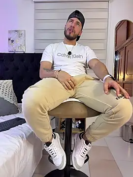 Thiago_Hill 在線直播表演