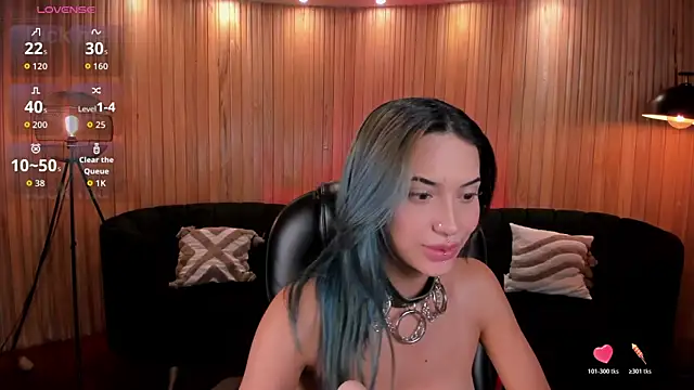 แชท XXX สดของ KayraLanne