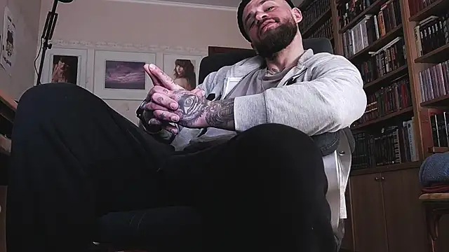 FindomJasonn Live XXX chat