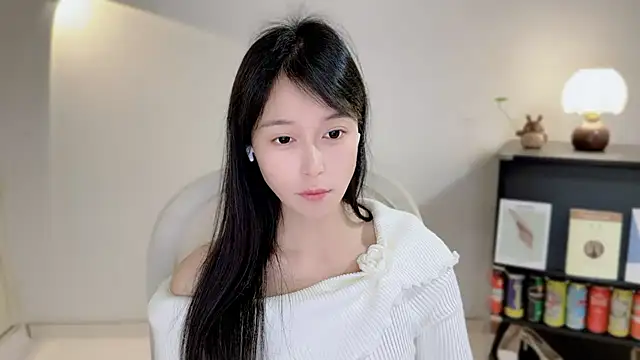 Chat +18 de Onechestnut ao vivo