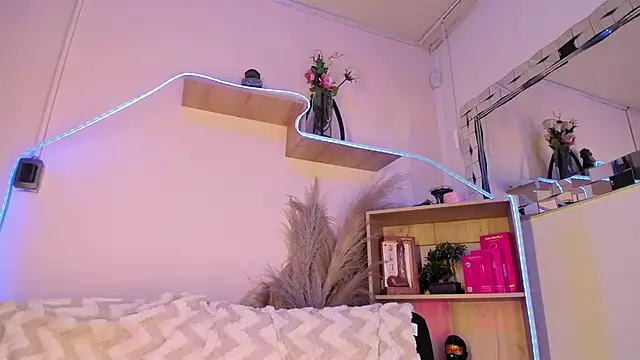 Chat +18 de Tylla__ ao vivo