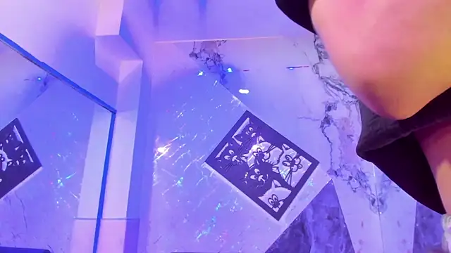 Isabella_stanford2 webkamerás műsora