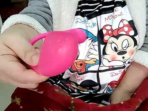 AngelwithEcup's Live XXX Chat