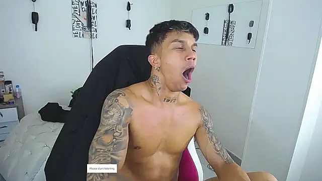 Leonard_Price live XXX chat