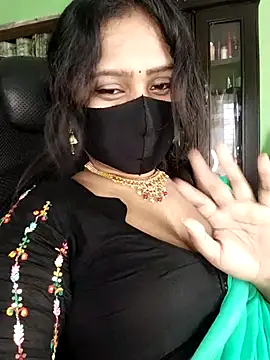 Idhika-Paul's Live XXX Chat