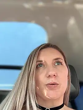 Crazy-Rosa Chat XXX live