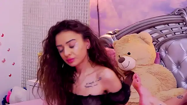 KayaRosse Chat XXX live