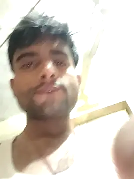 Show Webcam de PRIYANHU@xh