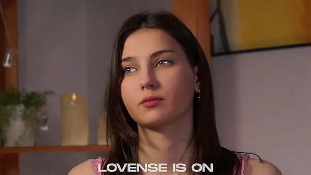 XXX chat uživo modela KateCahee