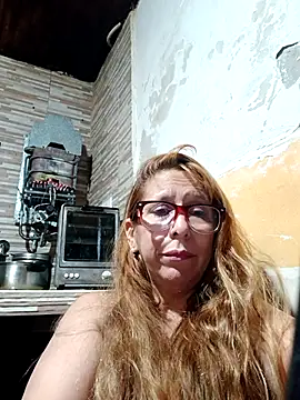 cari75's Live XXX Chat