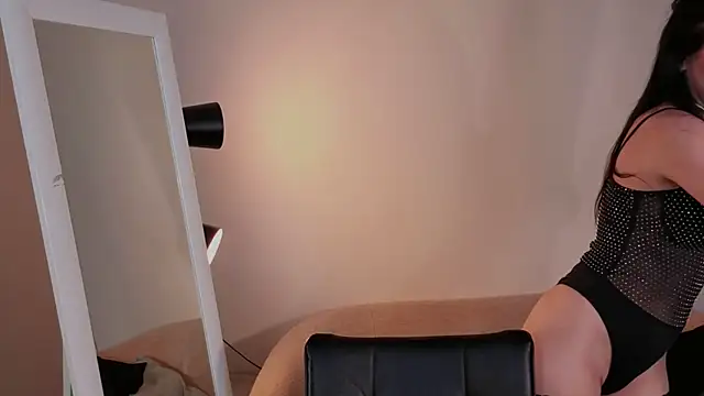 Tora_Dora_'s Live XXX Chat