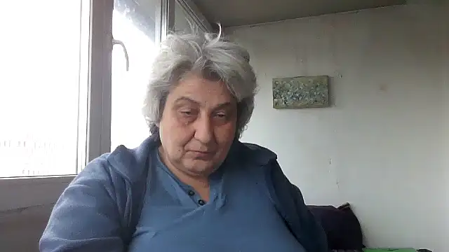 ExquisiteMature's Live XXX Chat