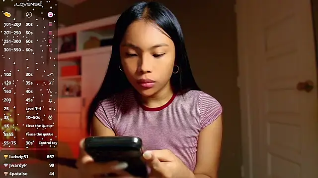 Show modela venusangelicxx na web-kameri