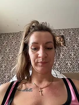 EvvaMur Chat XXX live