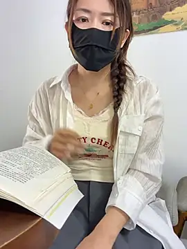 Cara-02: вебкам-шоу