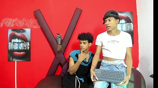 Chat XXX ao vivo de MAPOLA_GREAT