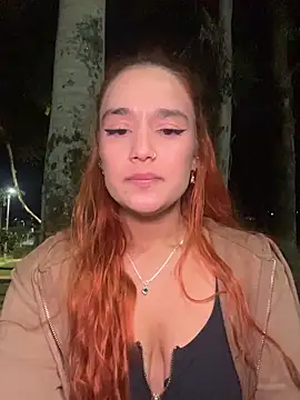 Show webcam de isabella_ferrer99