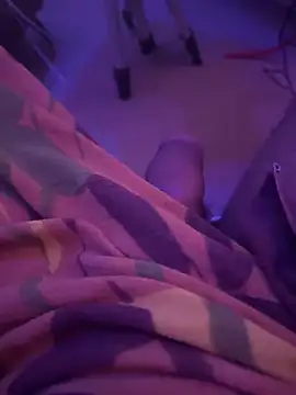 KY_Sir35 Show in webcam