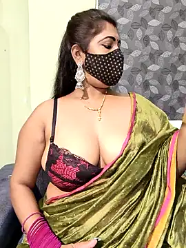 Poly_bhabi লাইভ XXX চ্যাট