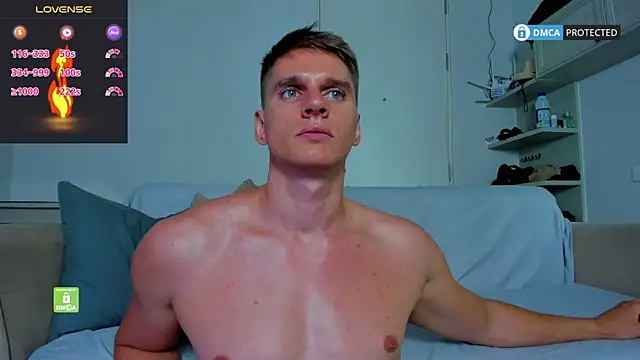 ricky_bolt Chat XXX in diretta