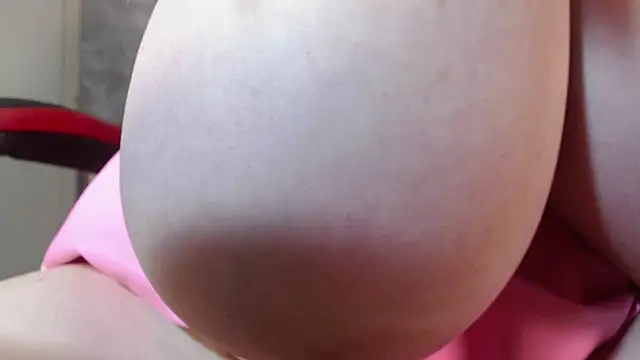 Chat XXX en directo de Stunningboobs