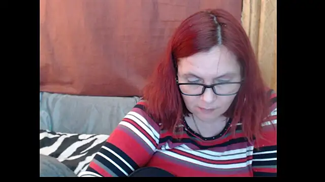 Chat +18 de PlayfullMature ao vivo