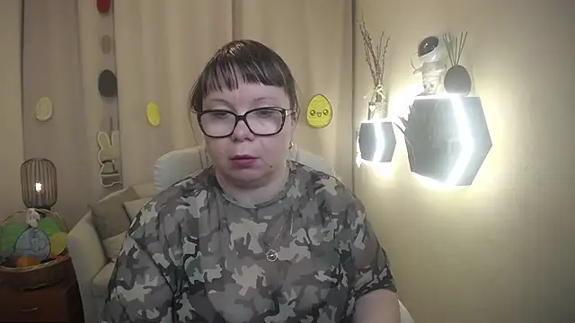 BonnnyBoobsy Chat XXX in diretta