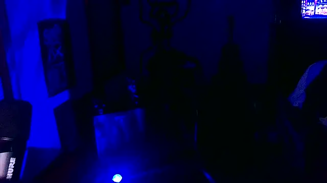 Pertunjukan Kamera Web LEVIATHANX666