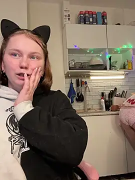 soft_focus Adlı Modelin Canlı XXX Sohbeti