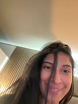 Chat +18 de BrigitteVons ao vivo