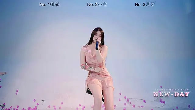 NEW-DAYのライブXXXチャット