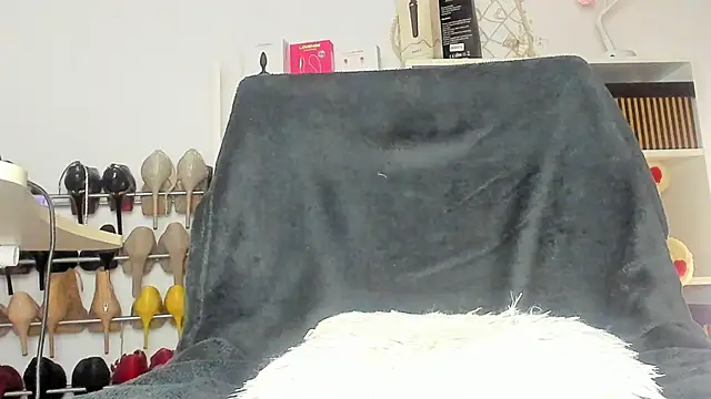 Naughtylov3's Live XXX Chat