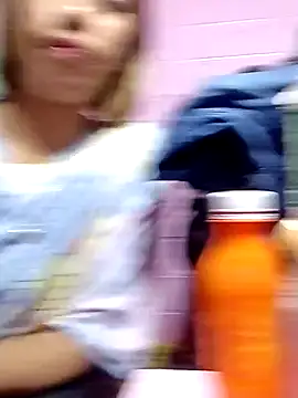 Cutie_body11 Chat XXX in diretta