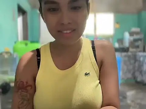 Alaia_RiverのライブXXXチャット