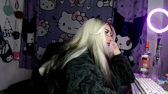 lussyevans24 Chat XXX live