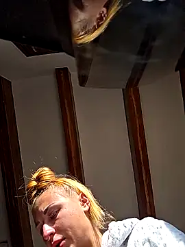 Chat XXX Live kylie_blck