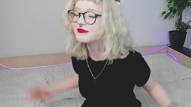 EdythElswick's Live XXX Chat