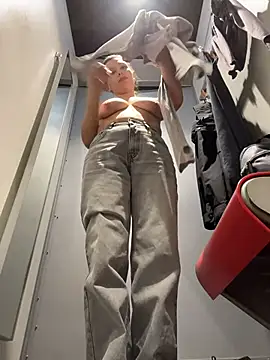 Živý XXX chat LeiaMood